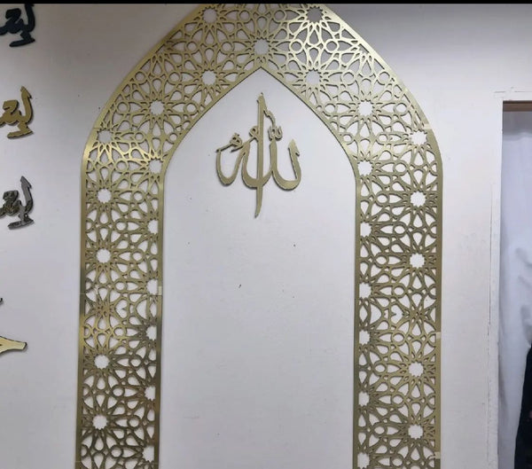 Geometric design mehrab for home decor