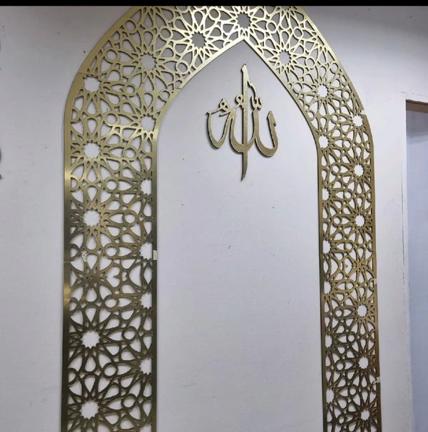 Geometric design mehrab for home decor